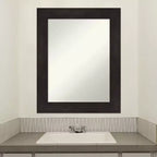 Specchio da parete rettangolare con cornice marrone espresso, singolo