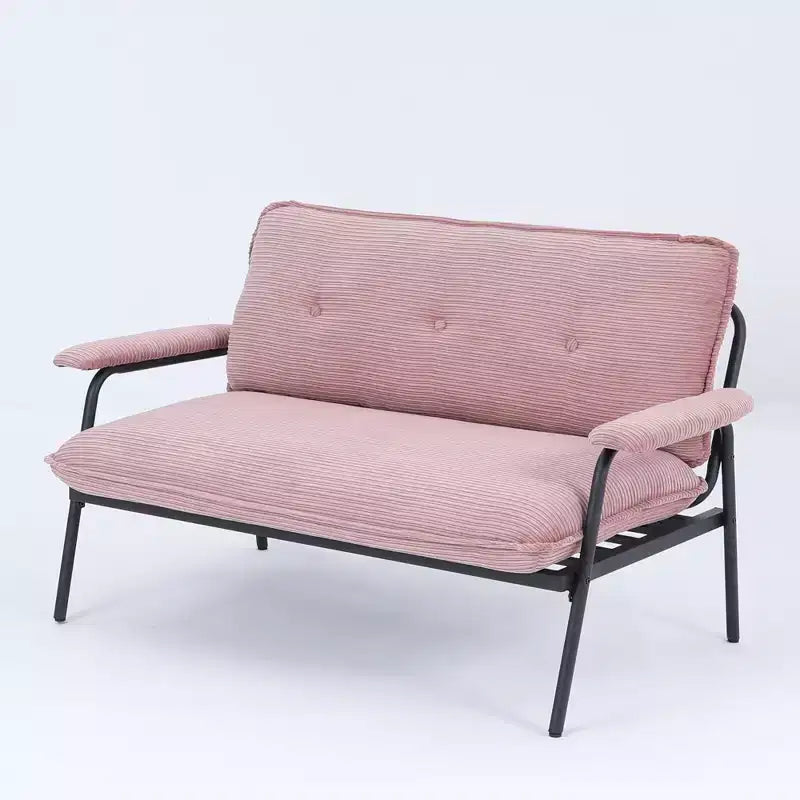 Divano a 2 posti con bottoni trapuntati rosa e struttura in metallo nero, 135 cm